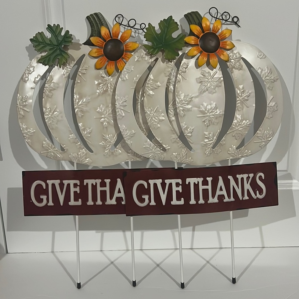 NEW Bundle Fall Metal Pumpkin Yard Signs Fall Rustic Pumpkin Yard Stakes Outdoor